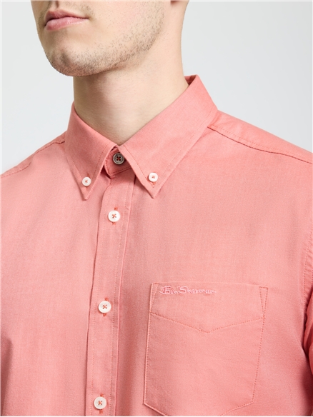 Short Sleeve Oxford Shirt in Cerise