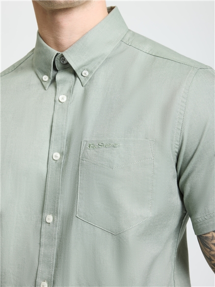 Short Sleeve Oxford Shirt in Khaki