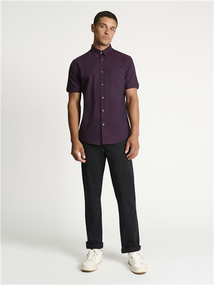 Short Sleeve Oxford Shirt in Dark Wine