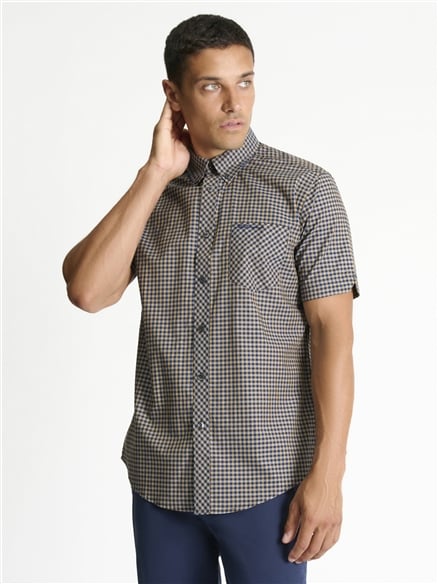 Short Sleeve Gingham Shirt in Bronze