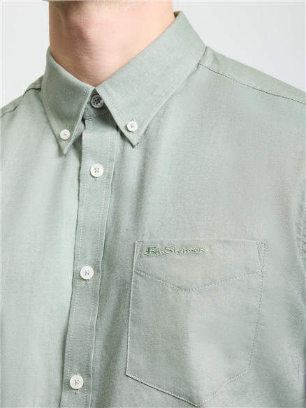 Long Sleeve Oxford Shirt in Khaki