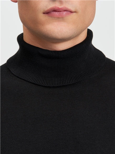 Cotton Roll Neck