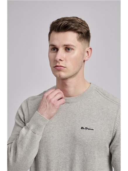 Crew Neck Jumper with Shoulder Stitch