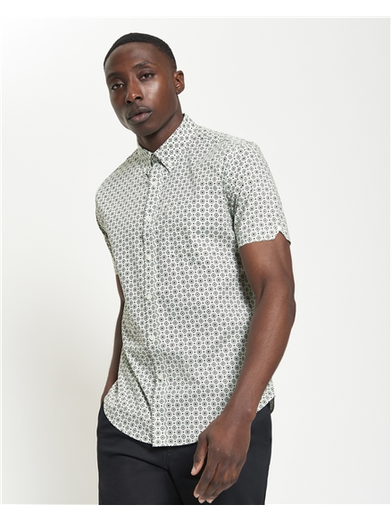 Short Sleeve Block Geo Print Shirt