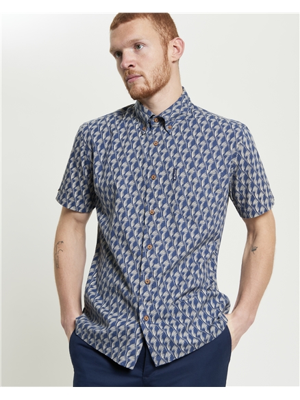 Block Leaf Print Shirt