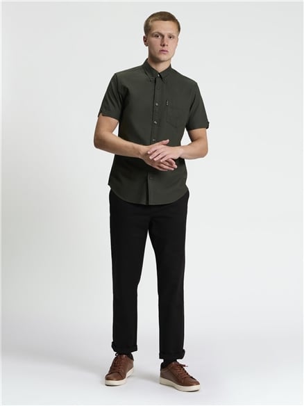 Short Sleeve Signature Oxford Shirt in Lotus Green