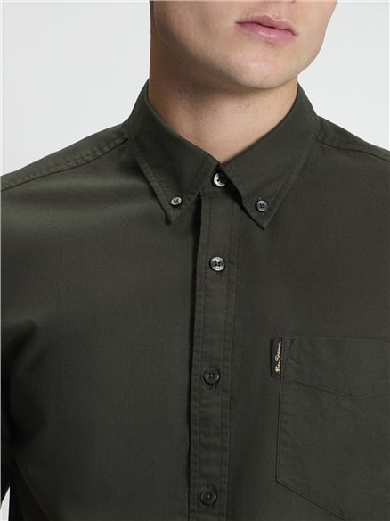 Short Sleeve Signature Oxford Shirt in Lotus Green