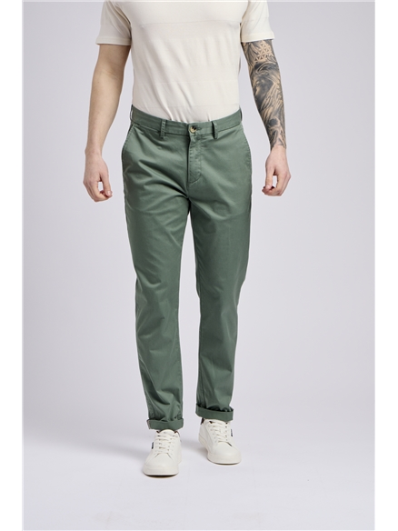 Signature Slim Stretch Chino
