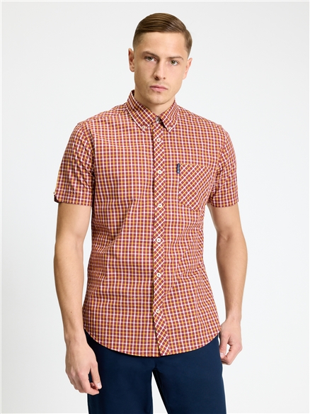 Short Sleeve House Check Shirt in Cherry