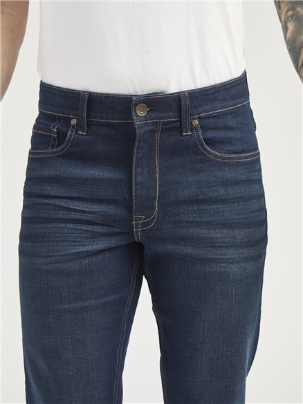 Dark Rinse Wash Slim Fit Jean