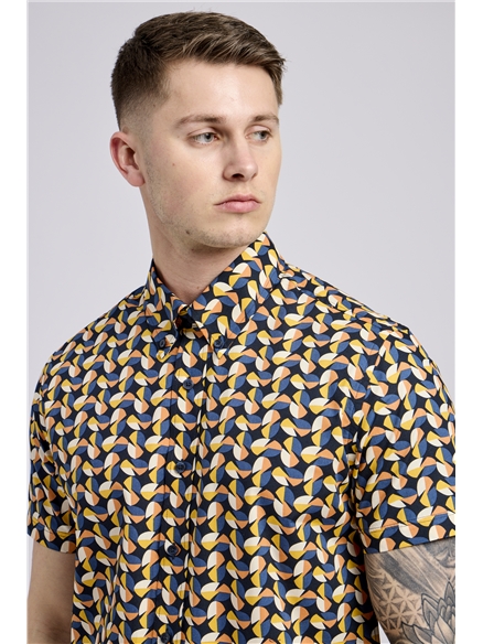 Short Sleeve Bauhaus Geo Print Shirt