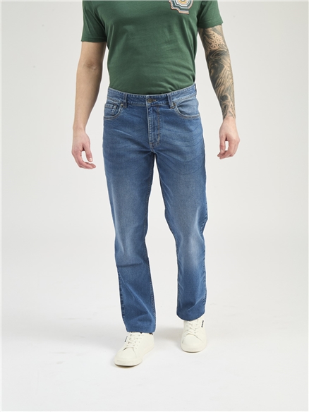 Light Stonewash Straight Fit Jean