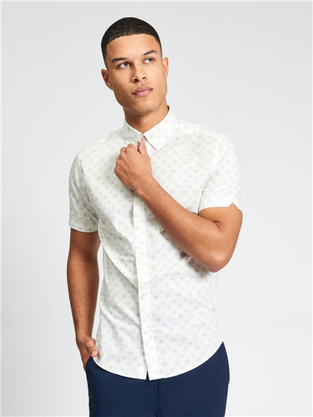 Short Sleeve Scattered Geo Print Shirt in Sage
