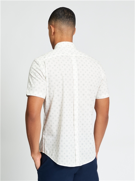 Short Sleeve Scattered Geo Print Shirt in Sage