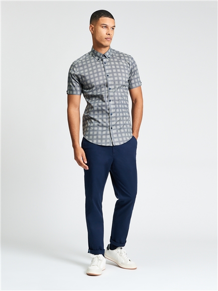 Short Sleeve Gradient Print Shirt in Indigo