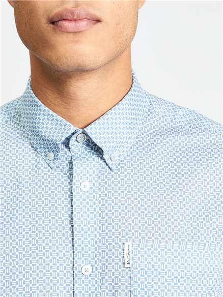 Short Sleeve Block Geo Print Shirt in Denim