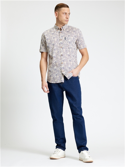 Short Sleeve Leaf Print Shirt in Oyster White