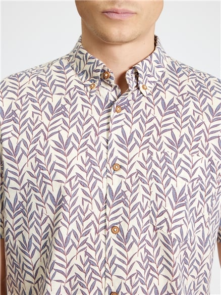 Short Sleeve Leaf Print Shirt in Oyster White