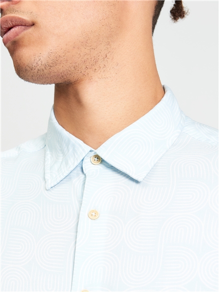 Short Sleeve Linear Print Shirt in Powder Blue