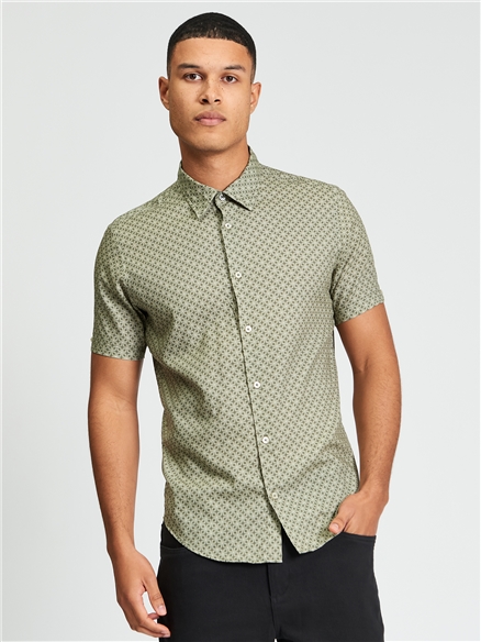 Short Sleeve Linear Geo Print Shirt in Loden