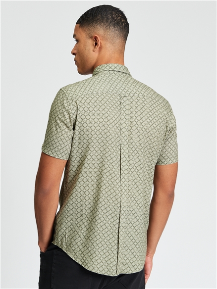 Short Sleeve Linear Geo Print Shirt in Loden