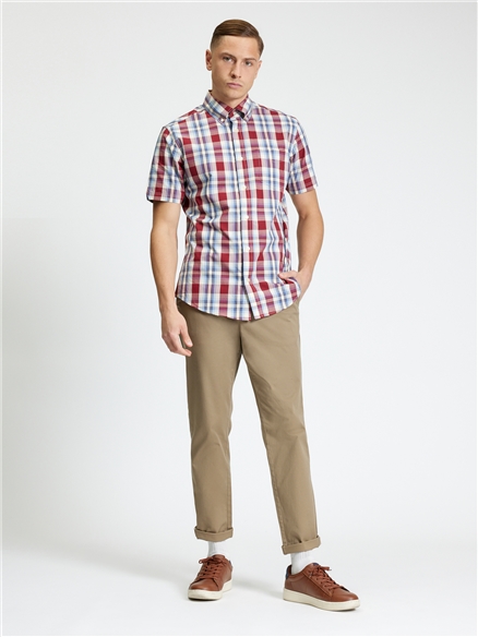 Short Sleeve Classic Check Shirt in Bordeaux