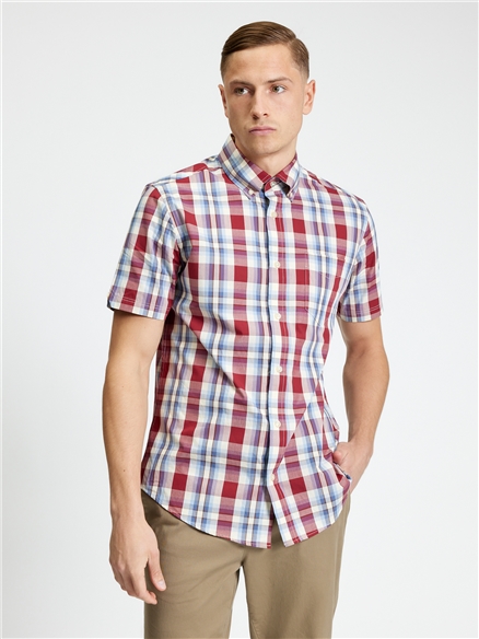 Short Sleeve Classic Check Shirt in Bordeaux