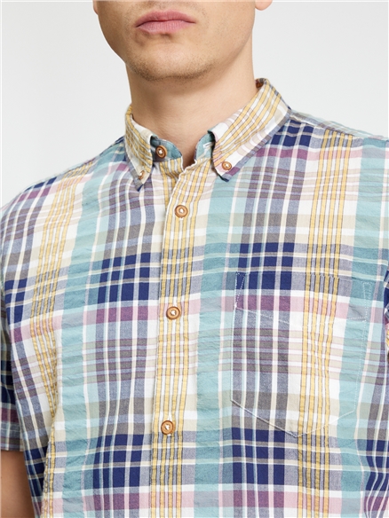 Short Sleeve Seersucker Check Shirt in Aqua