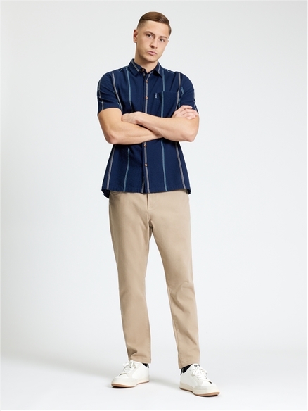 Short Sleeve Seersucker Check Shirt in Dark Navy