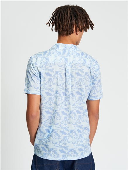 Short Sleeve Seagull Geo Print Shirt in Powder Blue