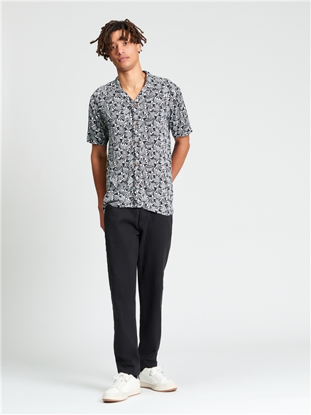 Short Sleeve Linear Floral Print Shirt in Black