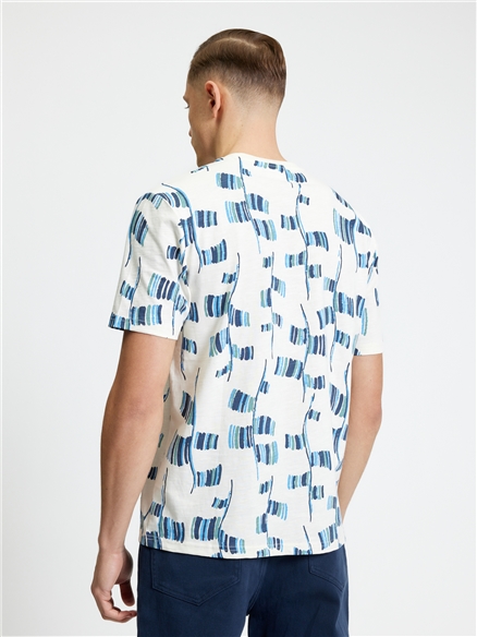 Short Sleeve Flag Printed Tshirt in Snow White