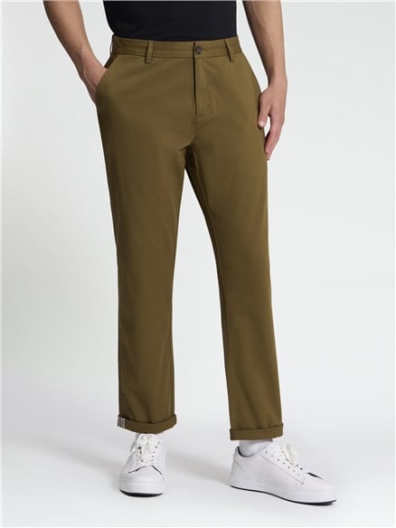 Signature Slim Stretch Chino
