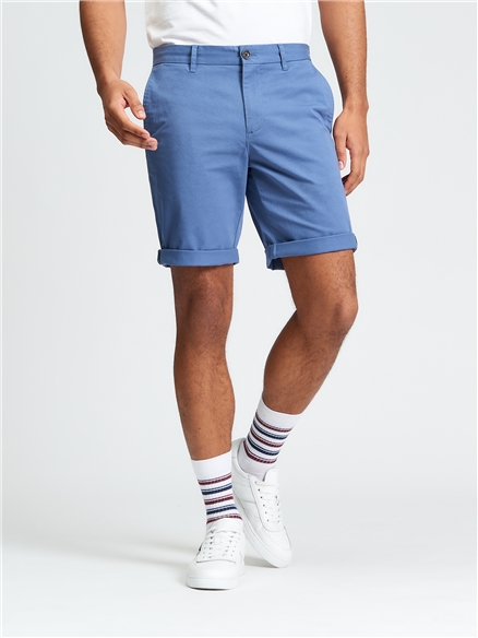 Signature Chino Short in Indigo