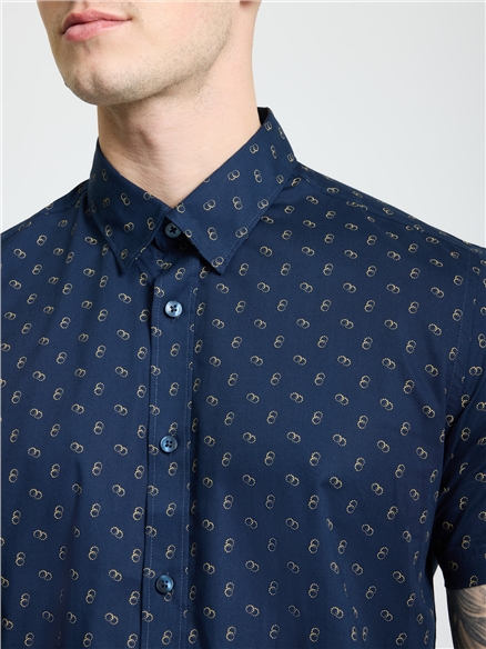 Short Sleeve Stipple Geo Print Shirt in Dark Navy