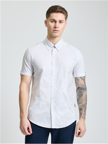 Short Sleeve Stipple Spot Print Shirt in Snow White