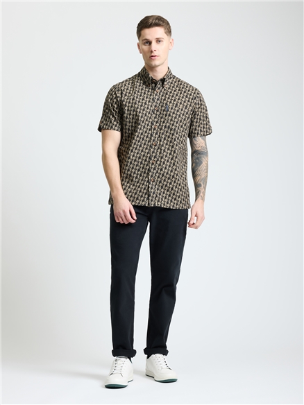Short Sleeve Block Leaf Print Shirt in Black