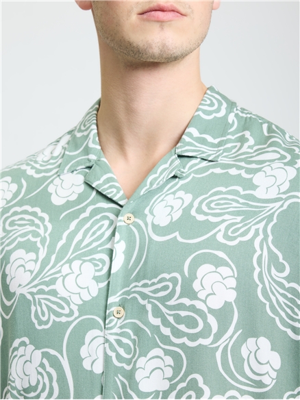 Short Sleeve Paisley Swirl Print Shirt in Pale Khaki