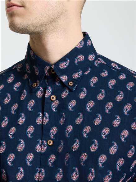 Short Sleeve Paisley Print Shirt in Dark Navy