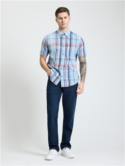 Short Sleeve Seersucker Check Shirt in Dusky Blue