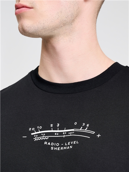 Radio Vibe in Black