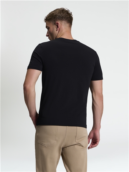 Short Sleeve Band On The Run in Black