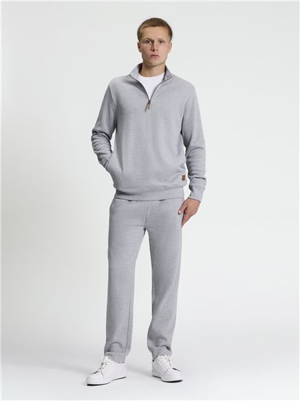 Slim Fit Jogger in Light Grey