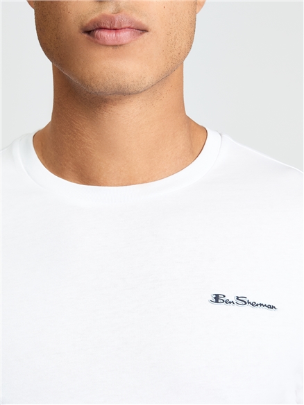 Short Sleeve Signature Tshirt in White