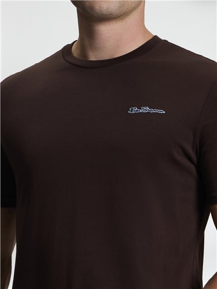 Short Sleeve Signature Tshirt in Dark Brown