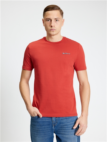 Signature Tee in Jester Red