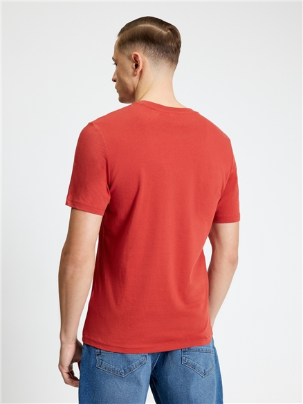 Signature Tee in Jester Red