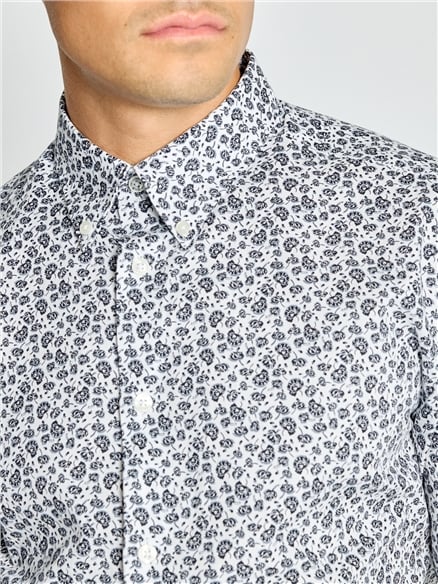 Long Sleeve Scattered Floral Print Shirt in Snow White