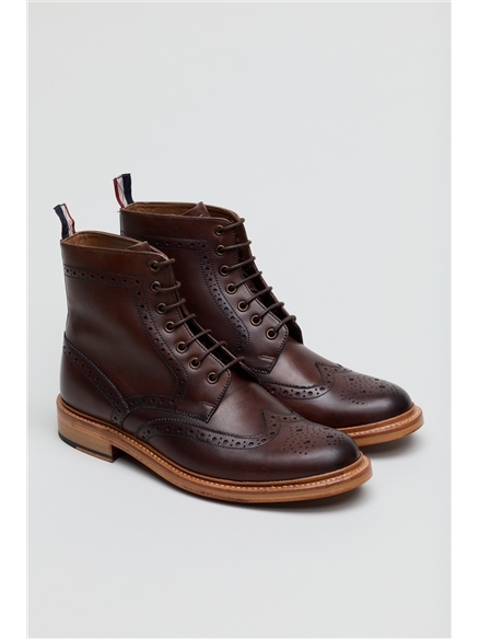 Arthur Brogue Boot