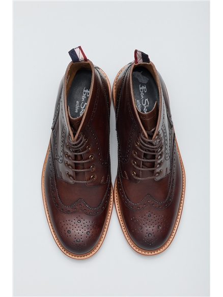 Arthur Brogue Boot